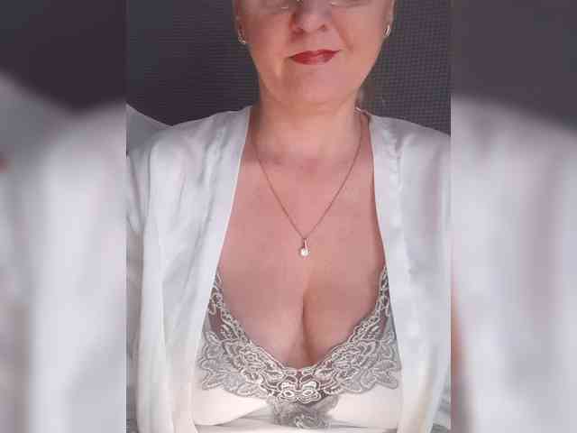 SexiestJess45 webcam