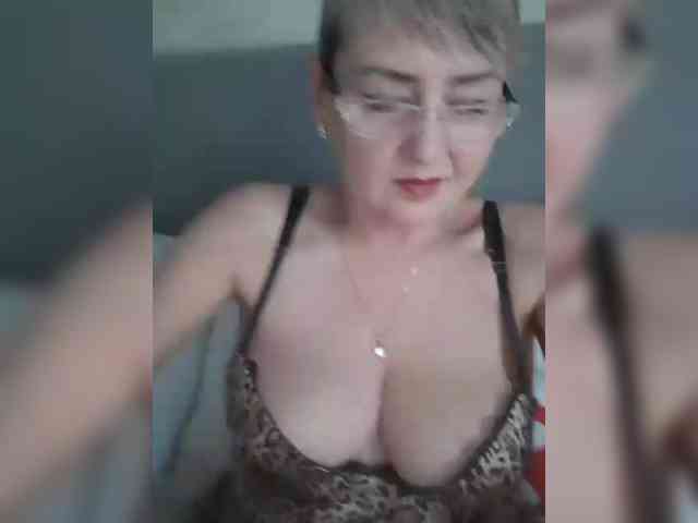 SexiestJess45 webcam