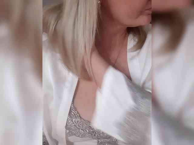 SexiestJess45 webcam