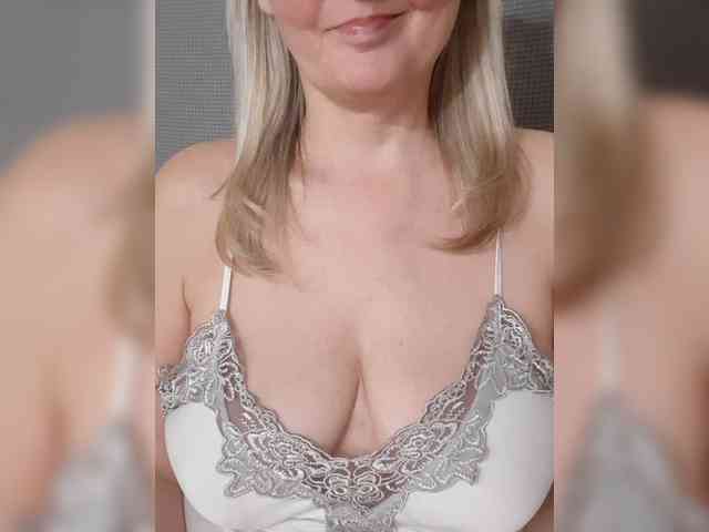 SexiestJess45 SexiestJess45