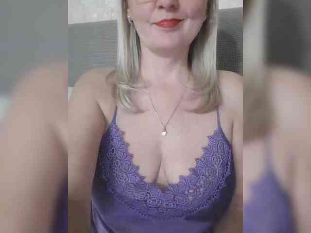 SexiestJess45 Live Webcam on BongaCams