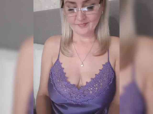 private chatroom SexiestJess45
