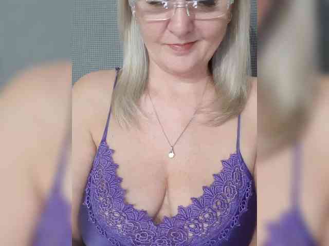 SexiestJess45 webcam