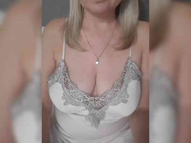 SexiestJess45 webcam