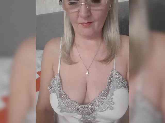 SexiestJess45