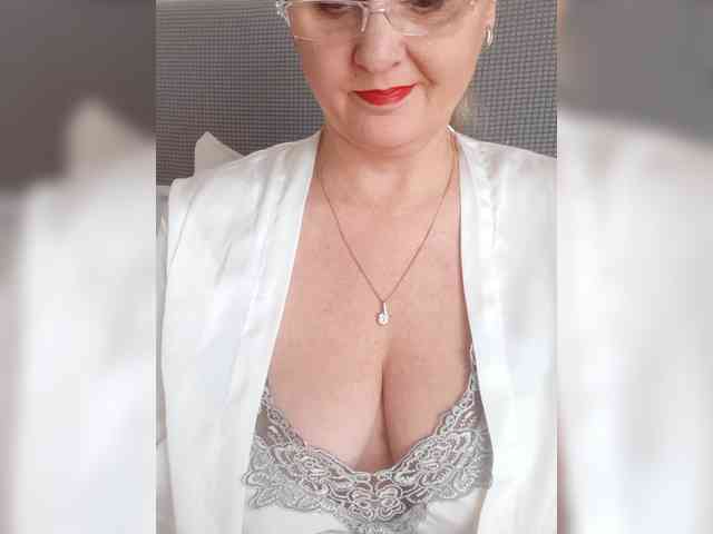 SexiestJess45 webcam