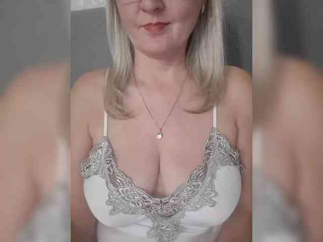 SexiestJess45 webcam