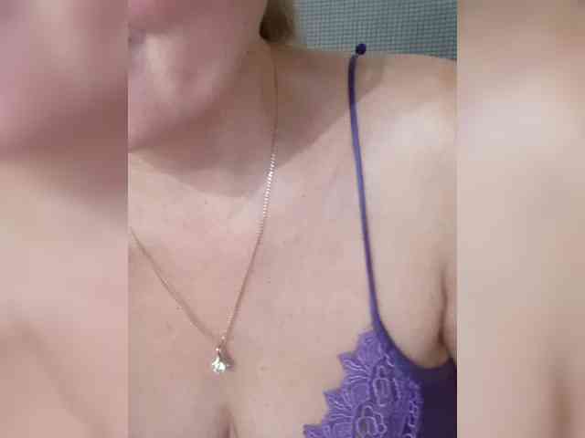 SexiestJess45 webcam