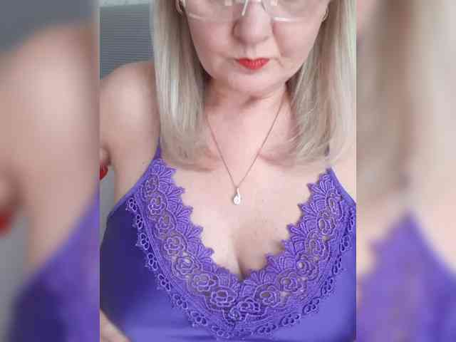 SexiestJess45 webcam