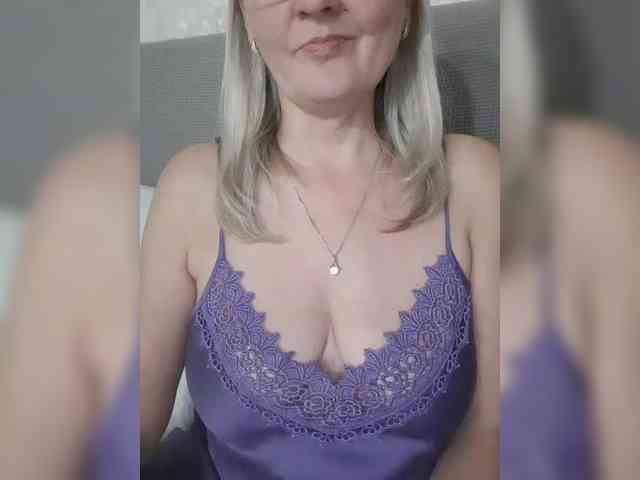 live video cam chat SexiestJess45
