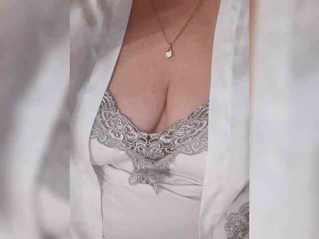 SexiestJess45 webcam