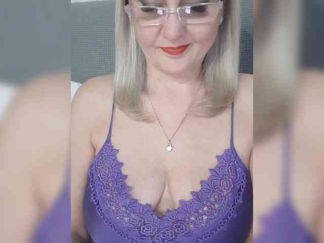 SexiestJess45 webcam