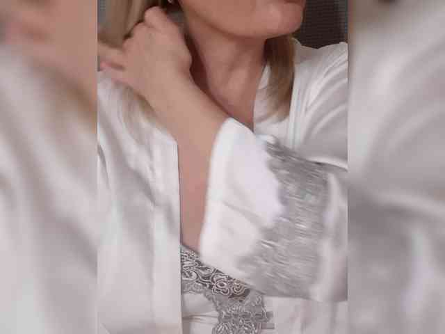 SexiestJess45 webcam