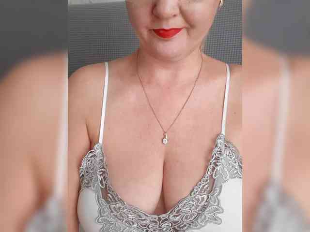 SexiestJess45 webcam