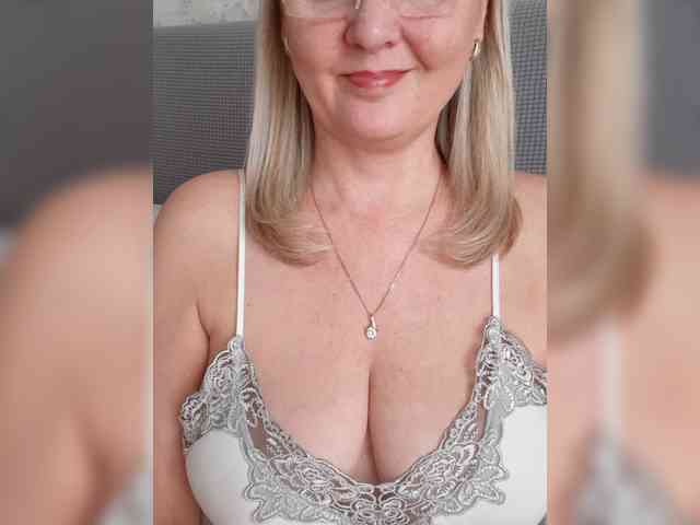 SexiestJess45 webcam