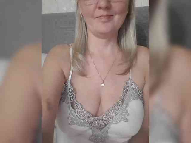 SexiestJess45 webcam