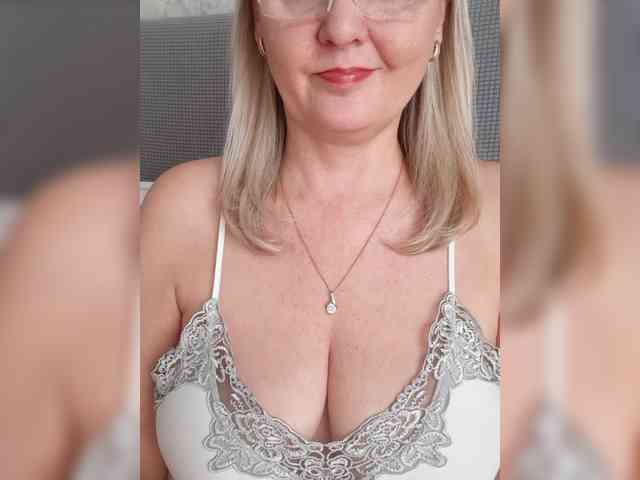 SexiestJess45 webcam