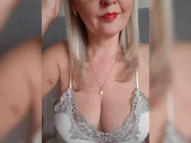 SexiestJess45 webcam