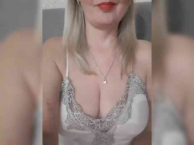 SexiestJess45 webcam