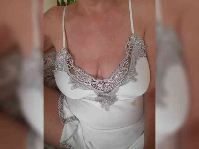 SexiestJess45 webcam