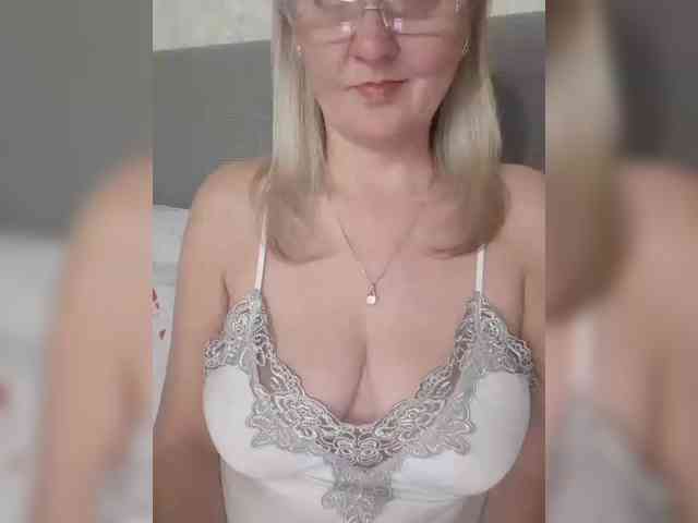 SexiestJess45