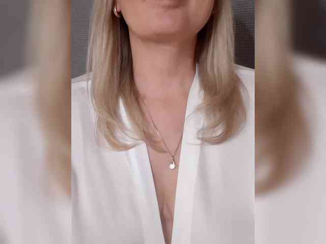 SexiestJess45 SexiestJess45