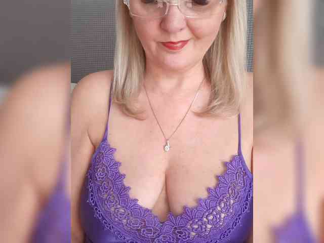 SexiestJess45 webcam