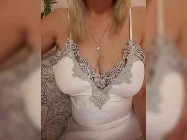 SexiestJess45 webcam