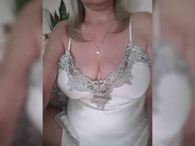 SexiestJess45 webcam