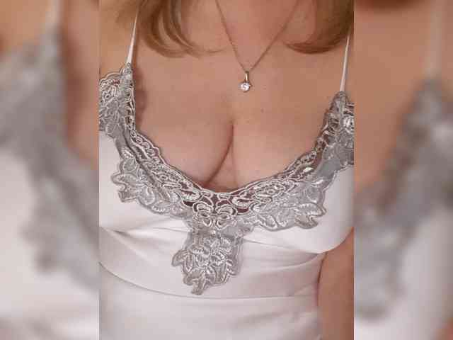 SexiestJess45 webcam