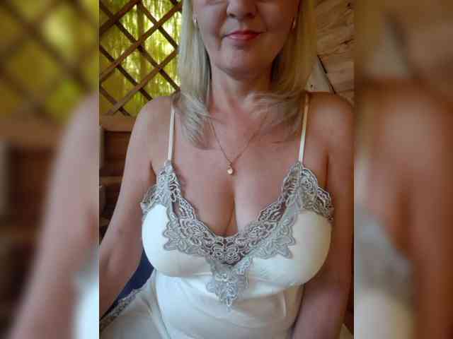 SexiestJess45 webcam