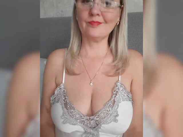 SexiestJess45 webcam