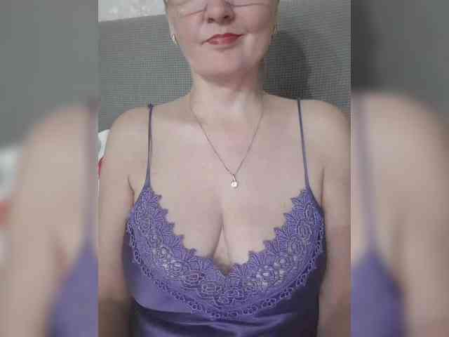 SexiestJess45 webcam