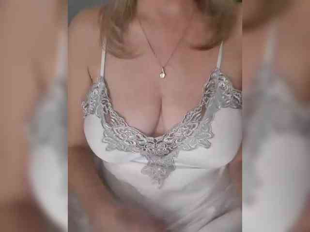 SexiestJess45 webcam