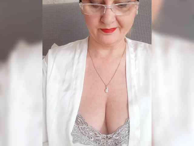 SexiestJess45 webcam