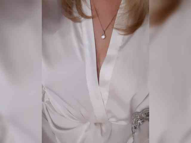 SexiestJess45 SexiestJess45