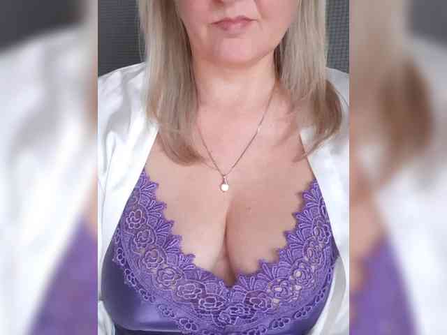 SexiestJess45 webcam