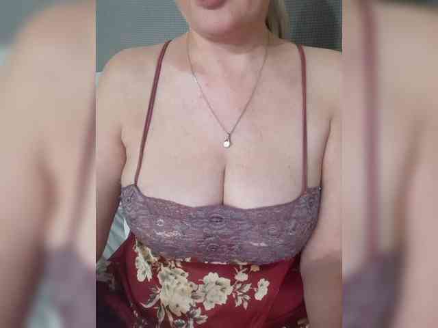 SexiestJess45 webcam