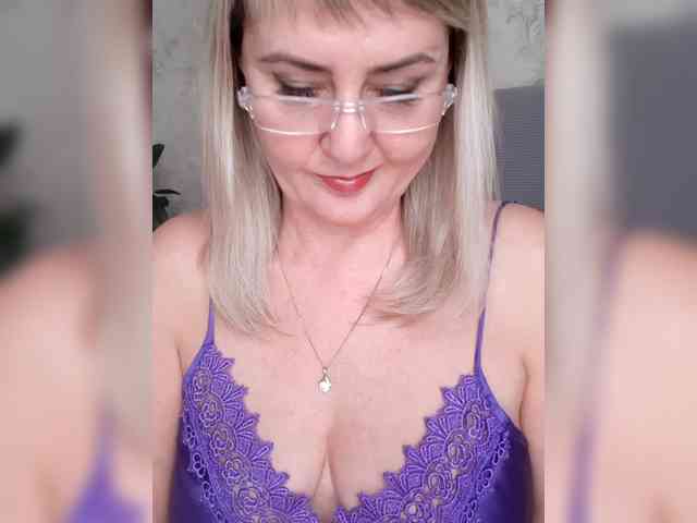 SexiestJess45 webcam