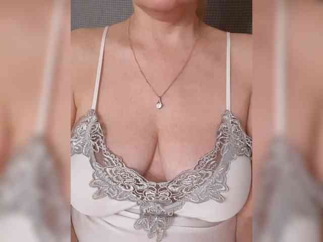 SexiestJess45 SexiestJess45