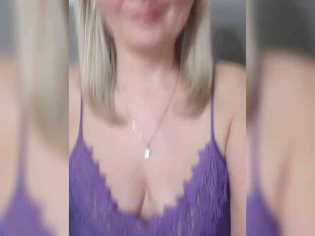 SexiestJess45 webcam