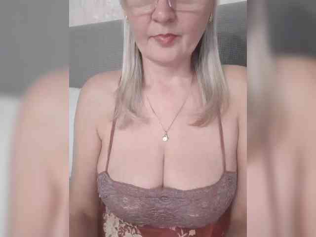 SexiestJess45 Live Webcam on {site_name}