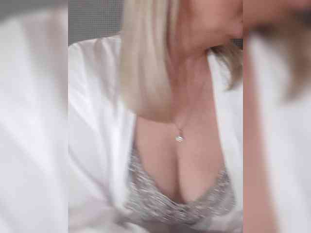 SexiestJess45 webcam