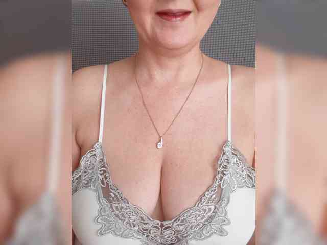 SexiestJess45 webcam