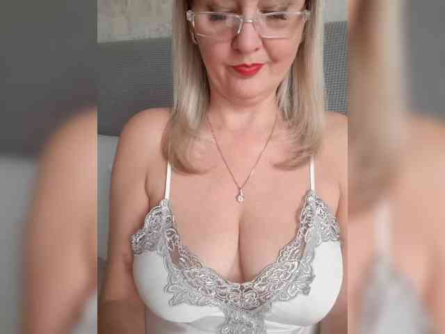 SexiestJess45 webcam