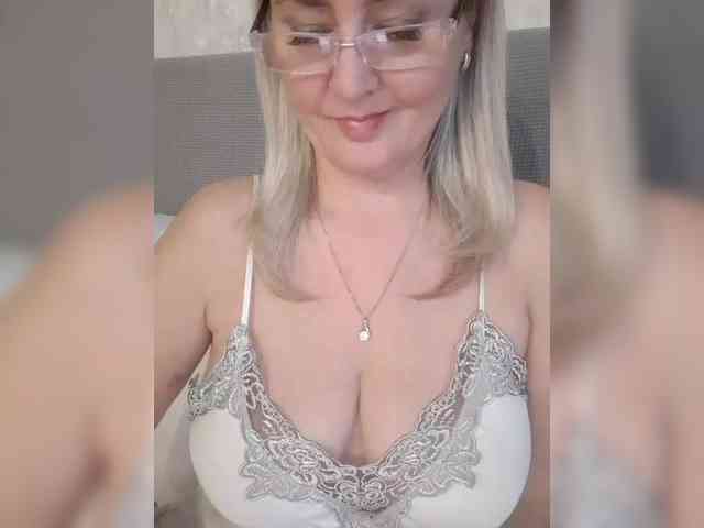 SexiestJess45 webcam