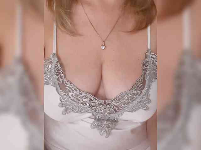 SexiestJess45 SexiestJess45