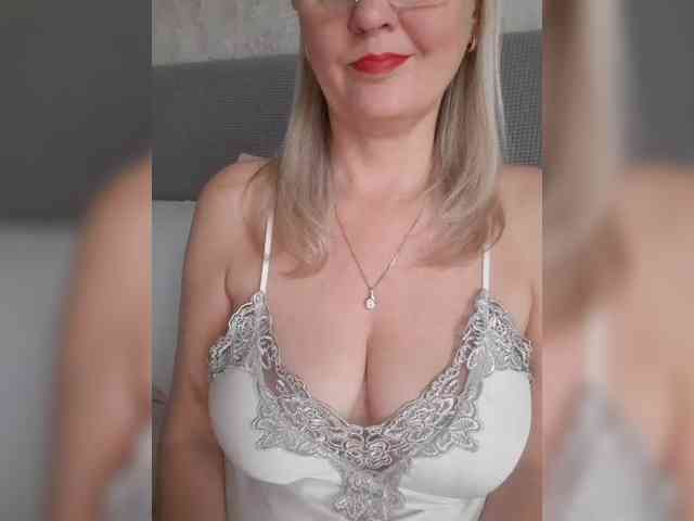 SexiestJess45 webcam