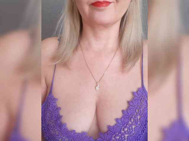 SexiestJess45 webcam