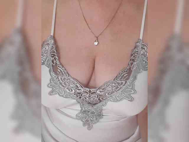 SexiestJess45 webcam